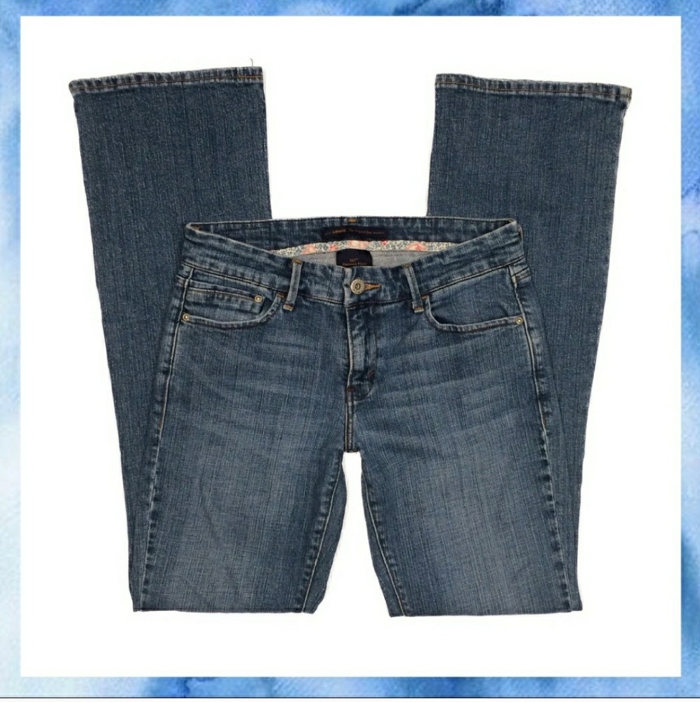 Levis 547 Platinum Flare Premium Denim Jeans